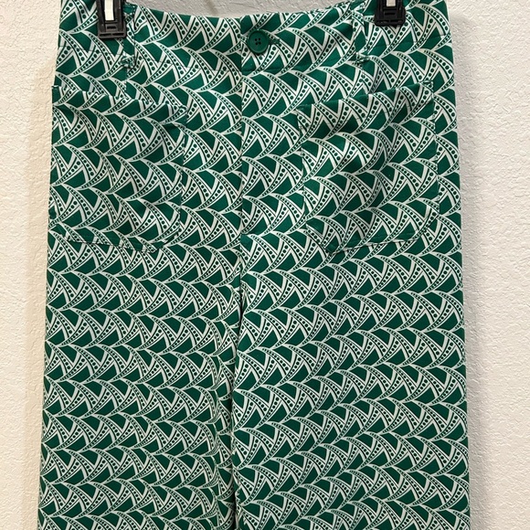 Jones New York Green Geometric Pants - Picture 2 of 8